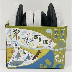 Kruzers Fitkicks Foldable Sneakers Black comes with carrying case size S 5.5-6.5